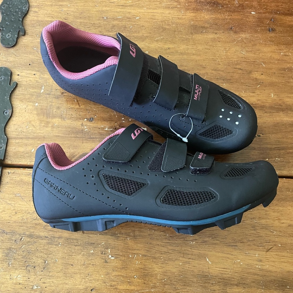 New Louis Garneau Multi Air Flex Bike Cycling  Shoes Black Pink Size 41  Nwob